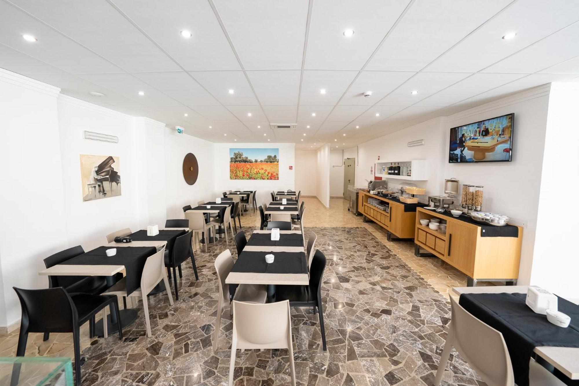 Hotel Auditorium 3*
